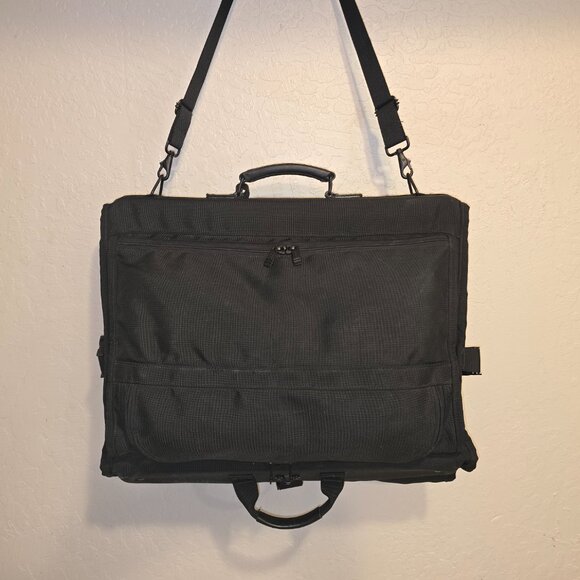 Vintage TUMI Tri-Fold Black Ballistic Nylon Carry-On Hanging Garment Bag - Picture 2 of 5